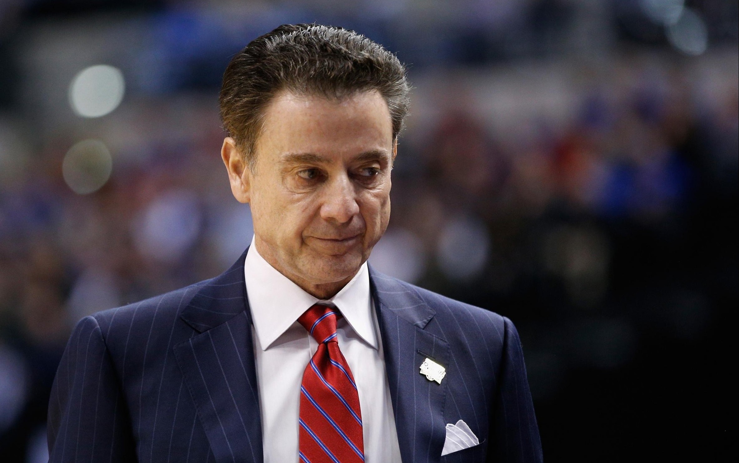 Pitino Avroliqa ilə Amerika basketbolunu müqayisə edib