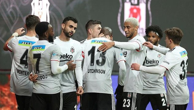 "Beşiktaş" "Kasımpaşa"ya heç bir şans verməyib