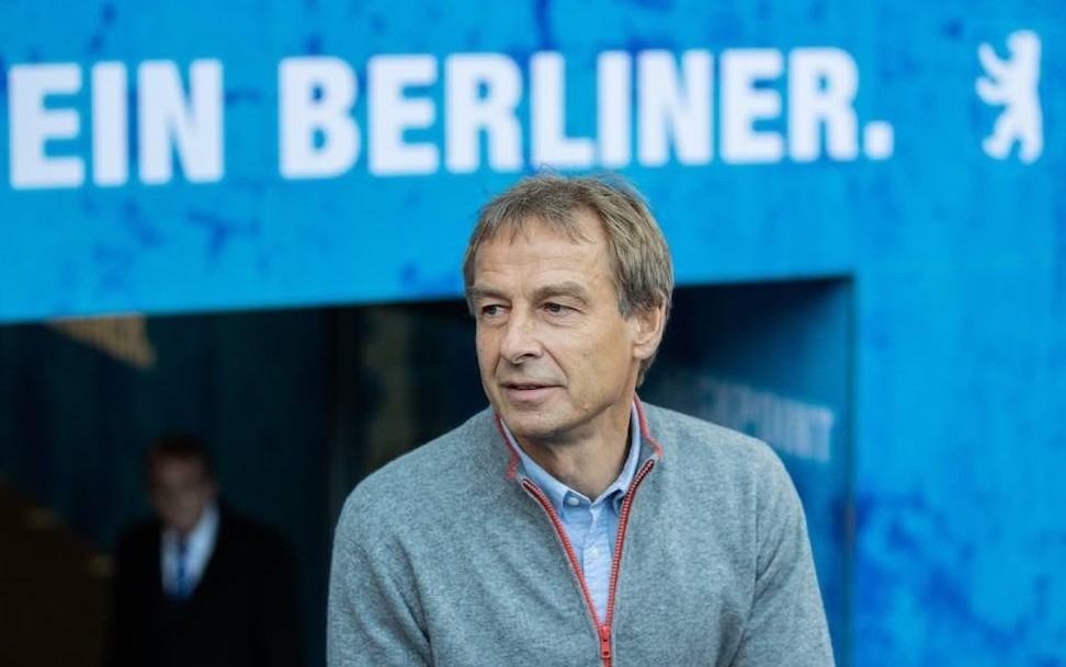 Yürgen Klinsmann istefa verib