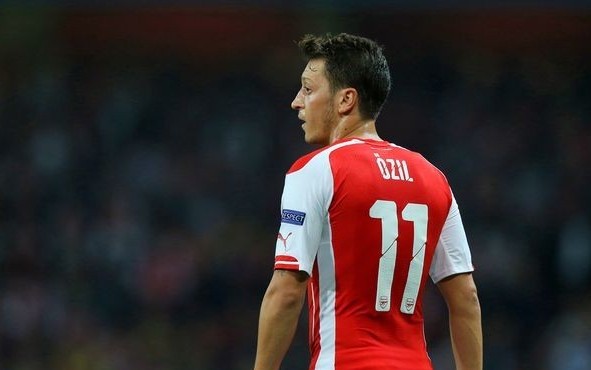 Özil müqavilə müddəti bitənə qədər "Arsenal"da qalacaq