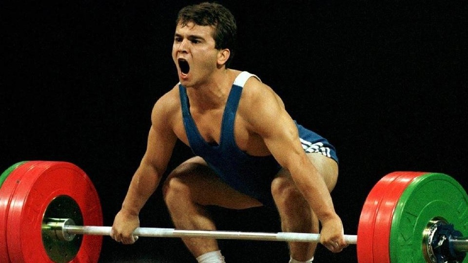 18 noyabr Nəim Süleymanoğlunun anım günüdür