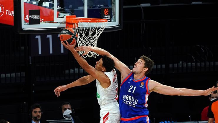 "Anadolu Efes" "Ximki"ni darmadağın edib