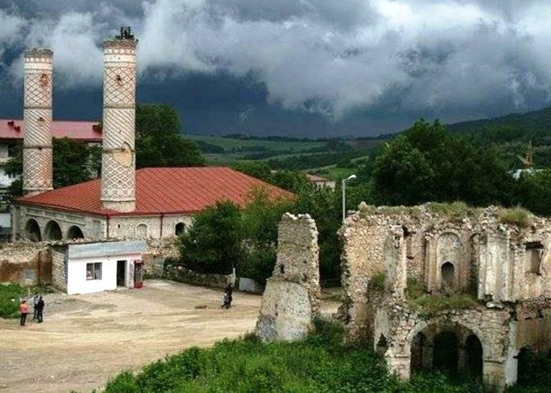 Prezident İlham Əliyev: "Şuşa şəhəri işğaldan azad edildi"