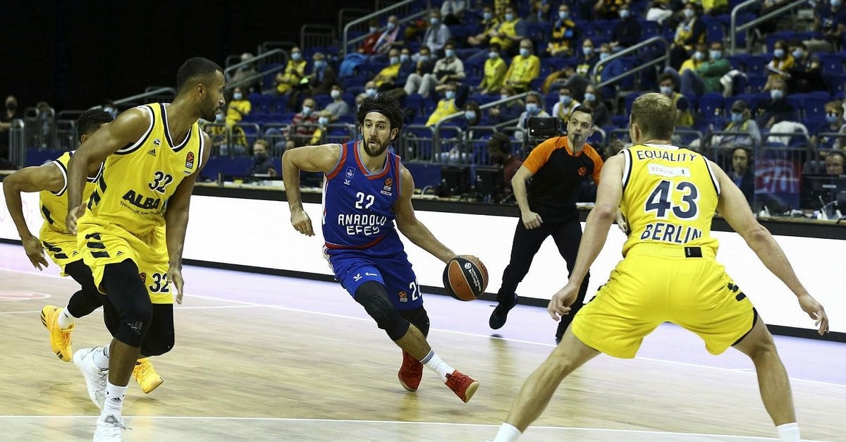 "Anadolu Efes" uğursuzluğa son qoydu