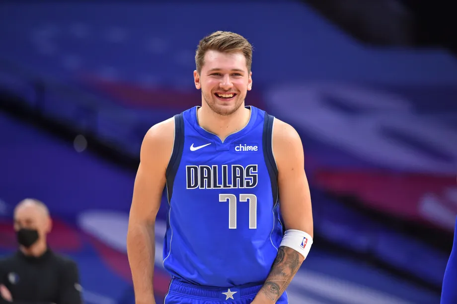 Luka Donçiç "Dallas"la müqaviləni yeniləyib