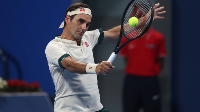 Federer Dohada mübarizəni dayandırdı