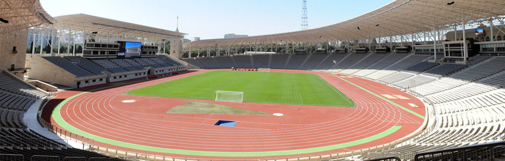 Respublika stadionunun ot örtüyü bərpa olunur