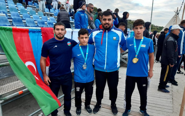 Yeniyetmə güləşçilərimiz dünya çempionatında qızıl və gümüş medal qazandı