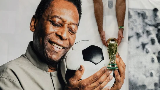 "Futbol Kralı" qaldı, Pele isə əbədiyyətə qovuşdu