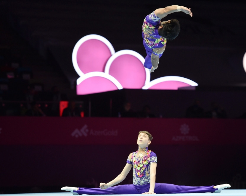 Bakıda keçirilən dünya çempionatında 10 ölkədən gimnastlar mükafatçılar sırasında yer alıblar