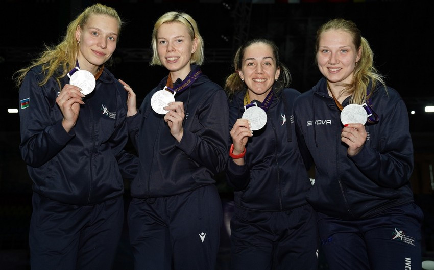 Qılıncoynatma millimiz Dünya Kubokunda gümüş medal qazandı