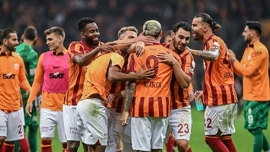 Bu gün "Qalatasaray" "Bayern"lə qarşılaşacaq