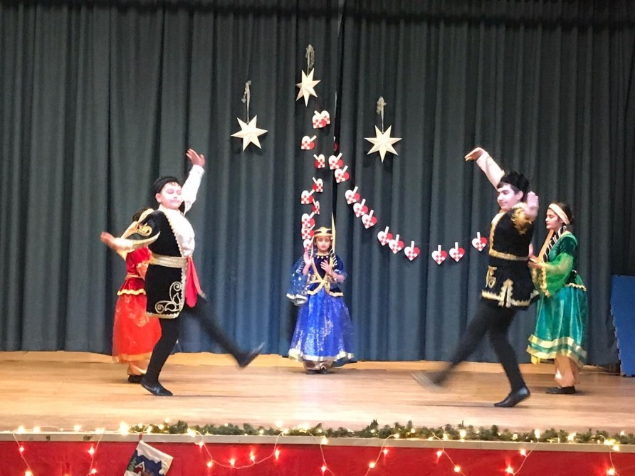 Stokholmda baş tutan festivallarda Azərbaycanın milli rəqsləri nümayiş olunub