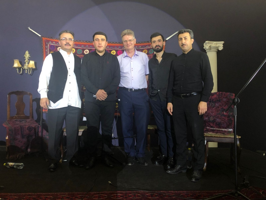 Azərbaycan muğam ustaları Sankt-Peterburqda çıxış ediblər