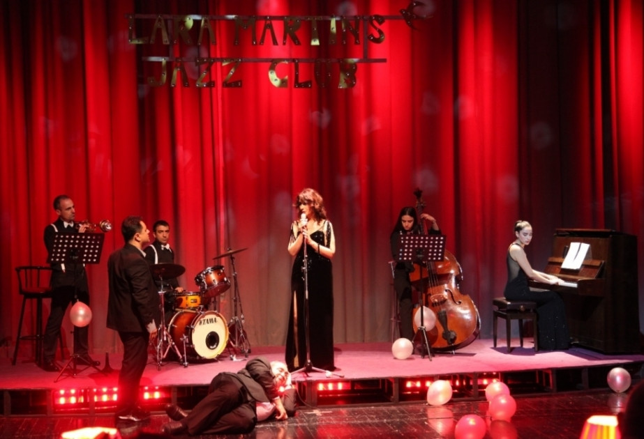 “Lara Martin's Jazz Club” tamaşası yenidən səhnədə