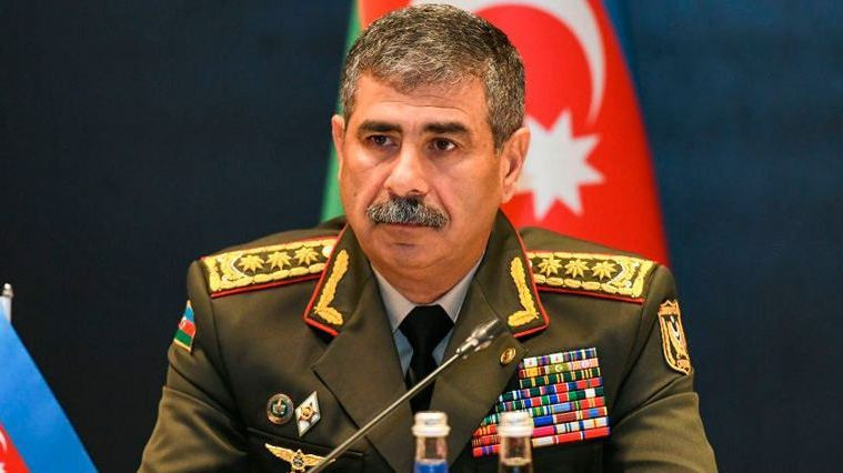 Azerbaijani Defense Minister leaves for Iran