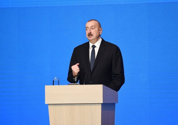 President Ilham Aliyev attends Youth Forum on 25th anniversary of Day of Azerbaijani Youth