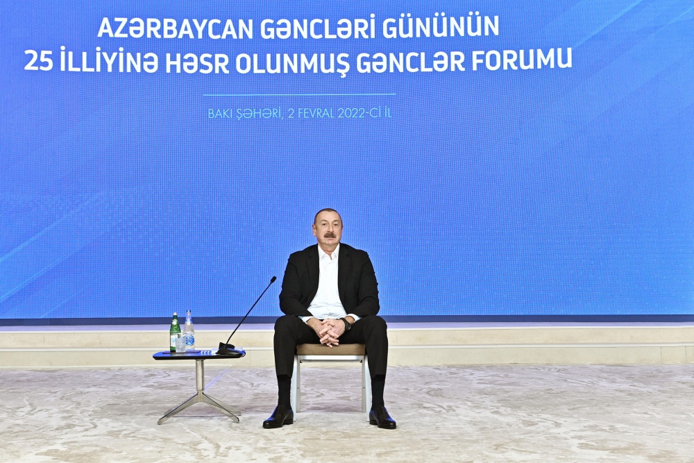 Prezident İlham Əliyev Gənclər Forumunda iştirak edib