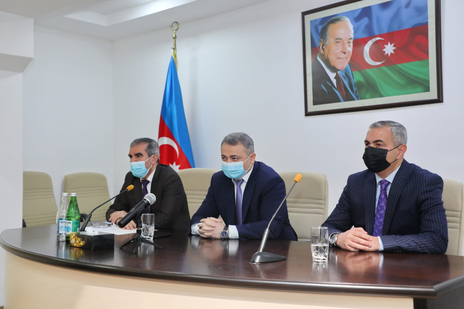 AzTV-də YAP-ın təsis iclası keçirilib