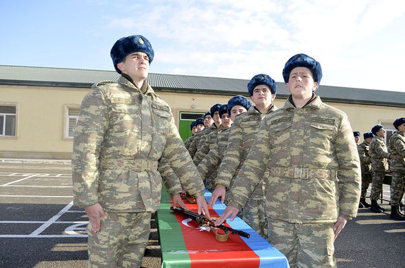 В Азербайджанской армии состоялись церемонии принятия военной присяги
