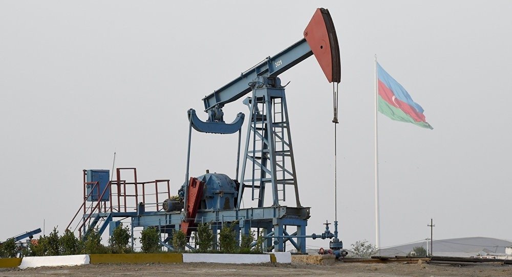 Azerbaijani oil price exceeds $102