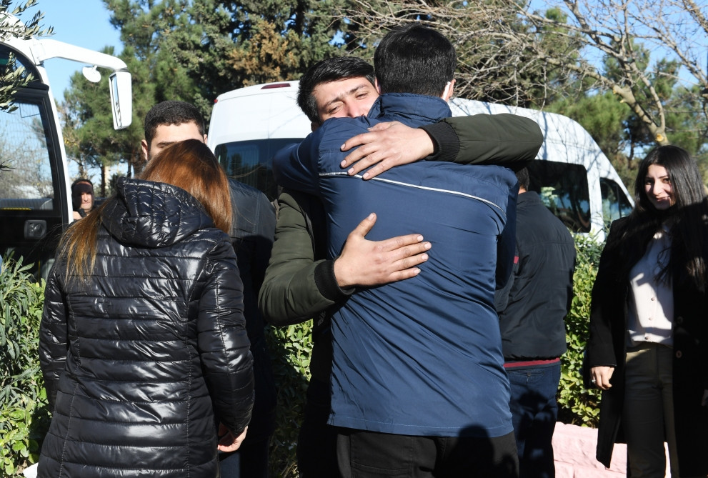 Zəfər Günü münasibətilə elan edilmiş amnistiya aktı neçə nəfərə şamil olunub?