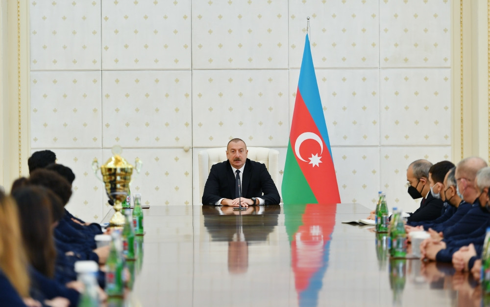Azerbaijani President receives participants of 7th European Wrestling Championships held in Bulgaria
