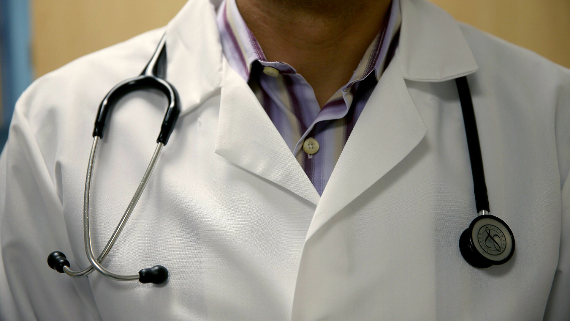 Ön cəbhədə fədakarlıq göstərən tibb işçiləri siyahıya alınır