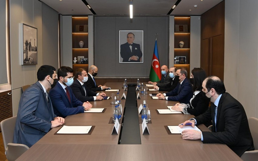 Джейхун Байрамов обсудил с израильским министром ситуацию в регионе