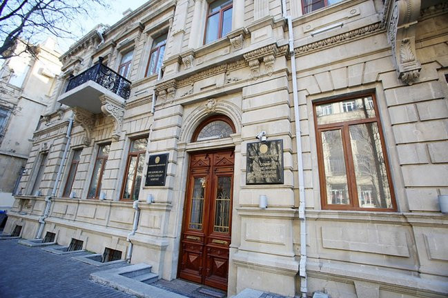 Dövlət Komitəsi: "Şəhidlərin dəfnində dini şüarlar səsləndirənlər müəyyən dairələrin təlimatlarını yerinə yetirir"