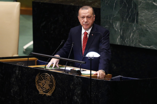 Rəcəb Tayyib Ərdoğan: “Cənubi Qafqazda davamlı sülh üçün tarixi fürsət yaranıb”