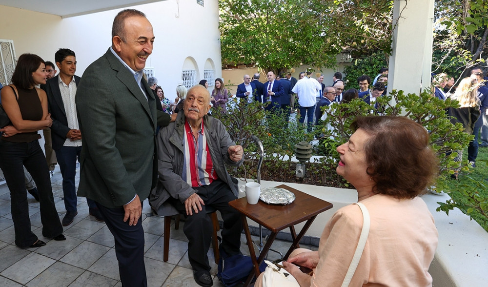 Мевлют Чавушоглу: "Армения нуждается в мире и сотрудничестве в этом регионе"