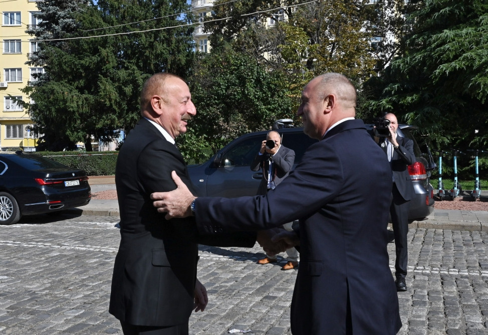 Official welcome ceremony was held for President Ilham Aliyev in Sofia