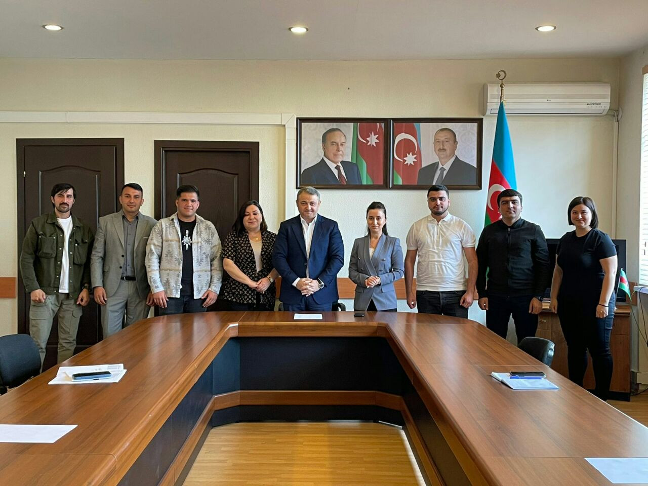 "Azərbaycan Televiziya və Radio Verilişləri" QSC-nin sədri TRT-də təcrübə keçəcək əməkdaşlarla görüşüb