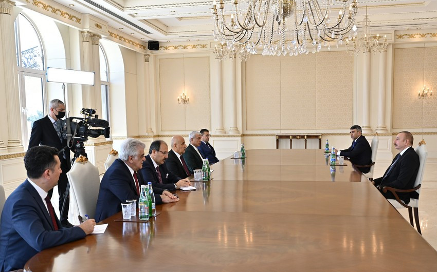Azerbaijani President receives Turkish Minister of Agriculture and Forestry