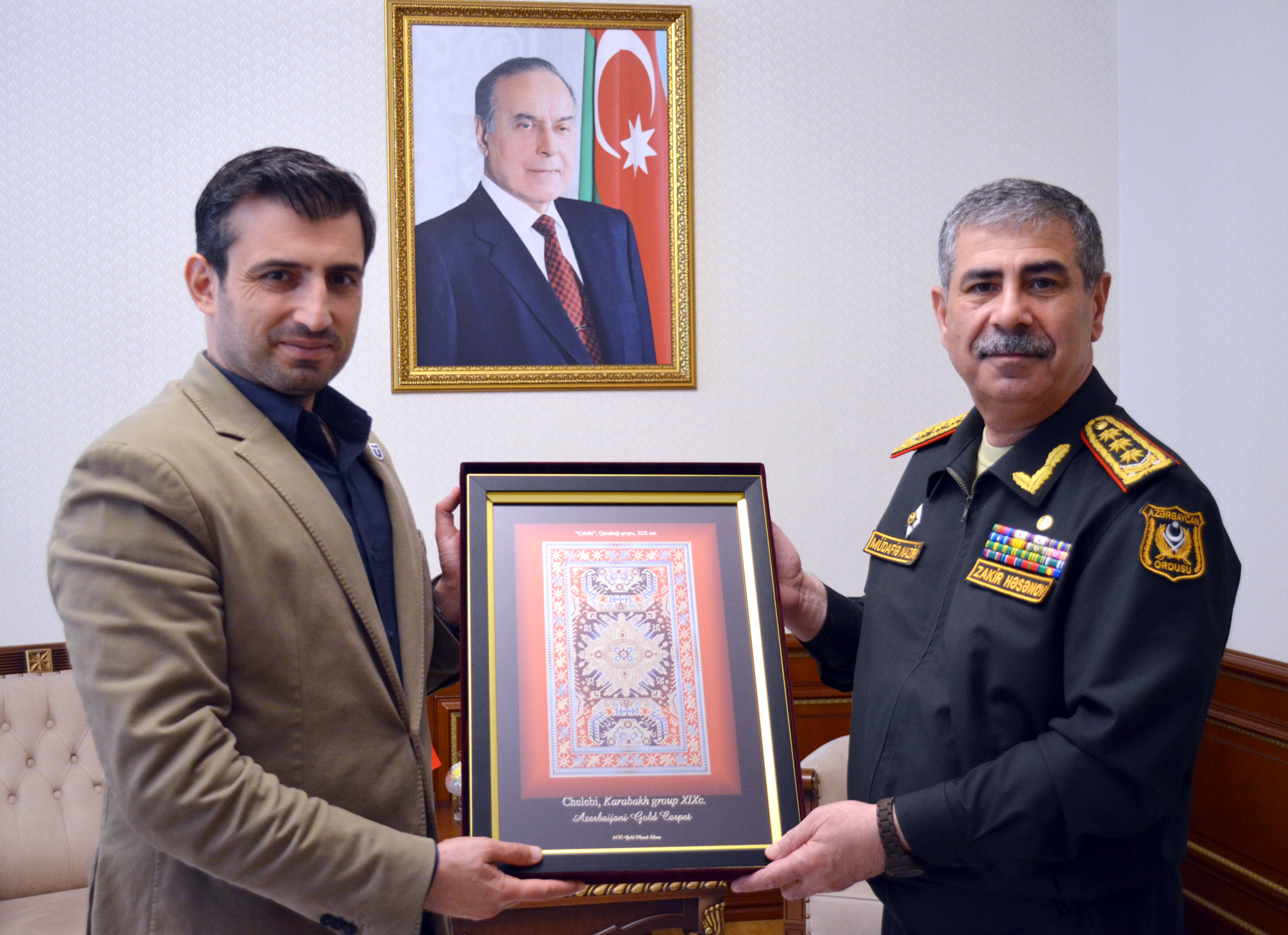 Azerbaijan's Defense Minister meets with Selcuk Bayraktar