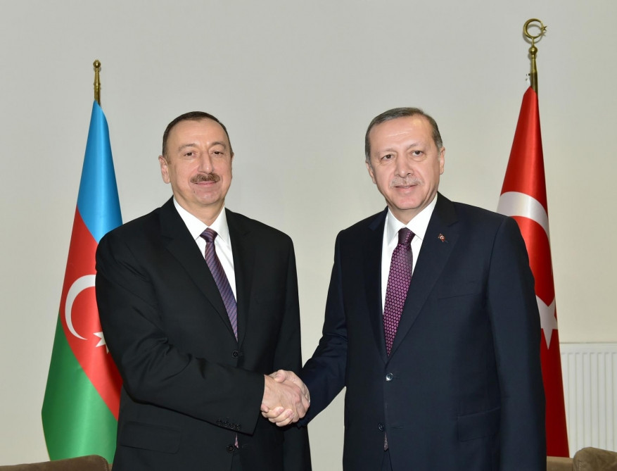 Turkish President congratulates Azerbaijani President