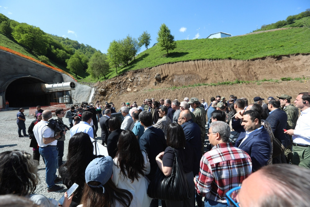 Началась поездка аккредитованных в Азербайджане представителей дипломатического корпуса в Кяльбаджар
