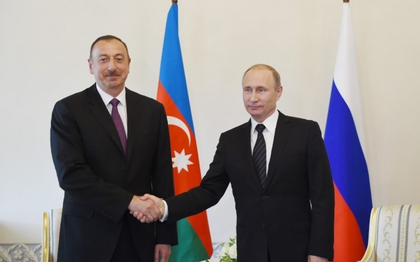 President Ilham Aliyev congratulated Vladimir Putin on Day of Russia