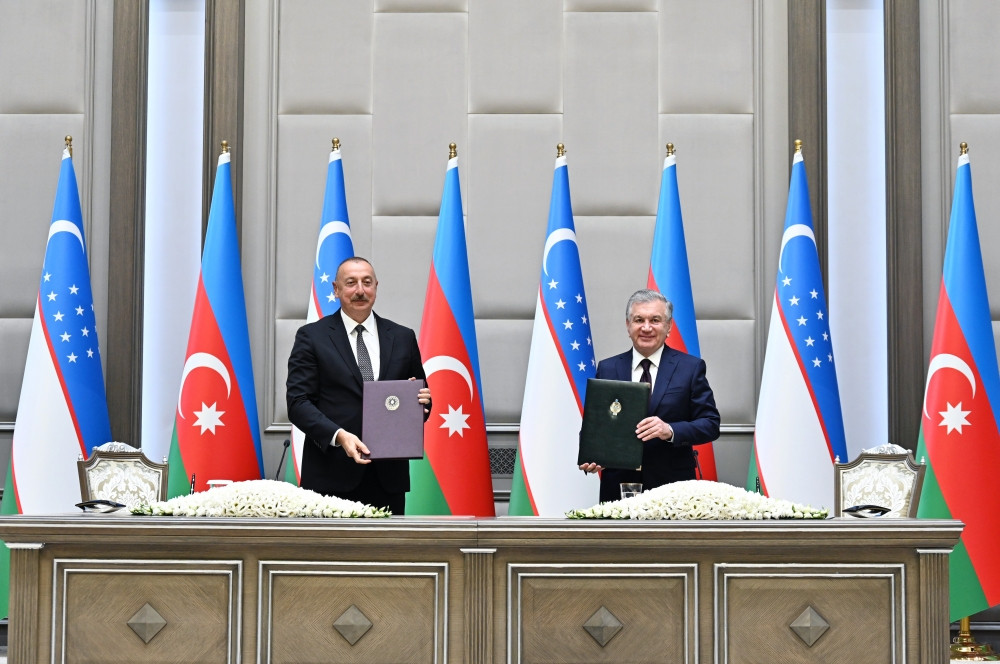 Azerbaijan, Uzbekistan signed documents