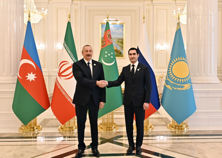President Ilham Aliyev met with President of Turkmenistan Serdar Berdimuhamedov in Ashgabat