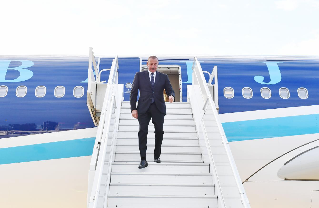 President of Azerbaijan visits Turkmenistan