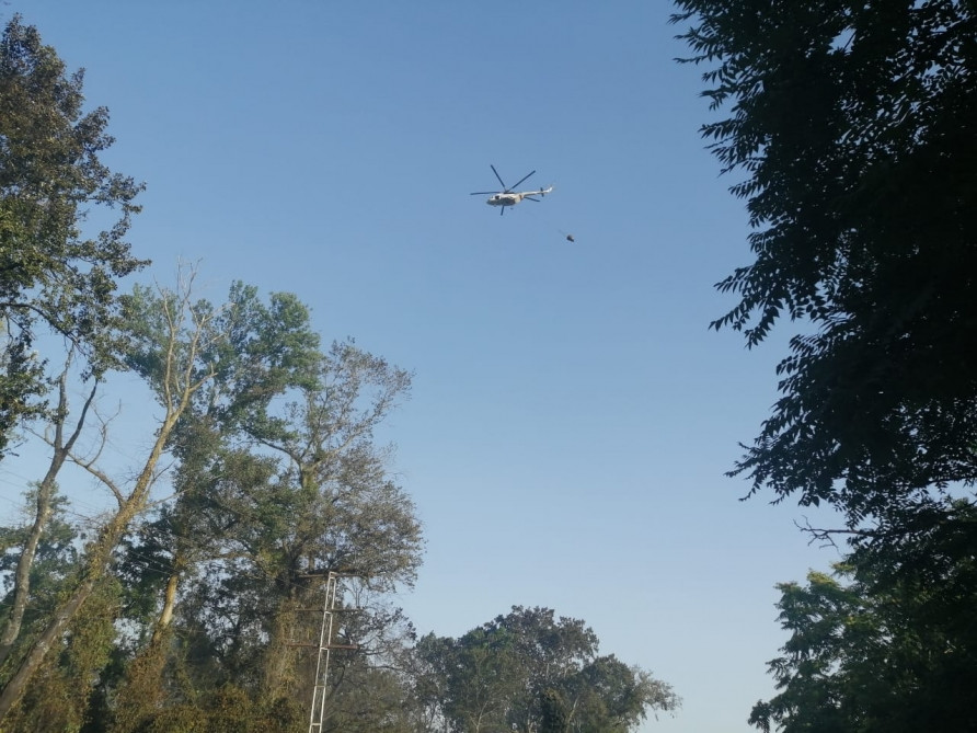 Xaçmazda baş verən yanğının söndürülməsi istiqamətində tədbirlər davam etdirilir