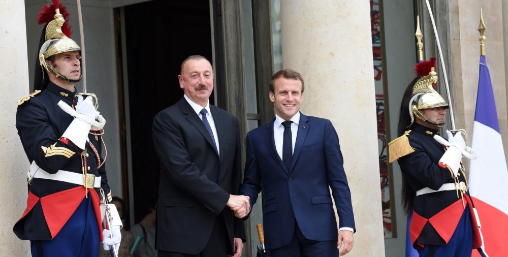 President Ilham Aliyev congratulates Macron