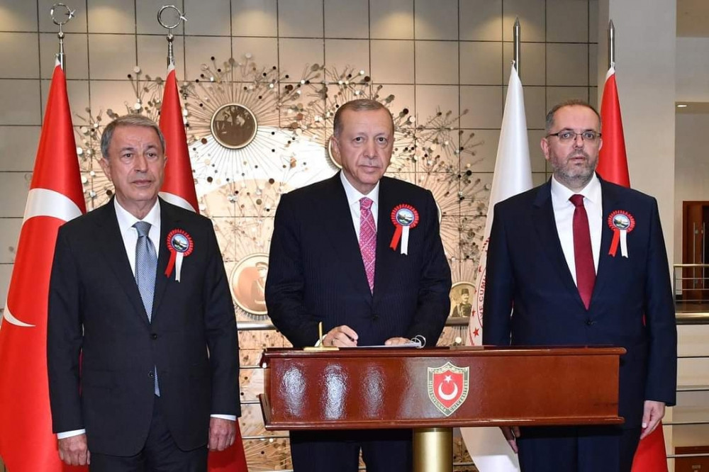 Azərbaycanın hərbi qulluqçularına diplomlar təqdim edilib