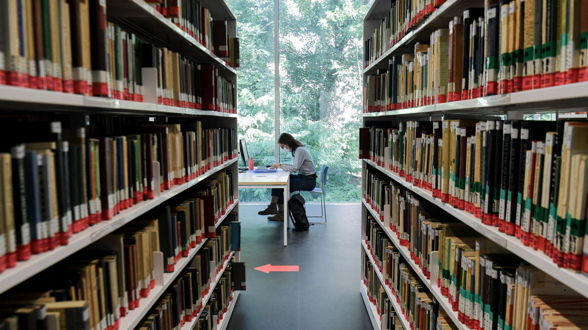 В Азербайджане начался процесс перевода студентов