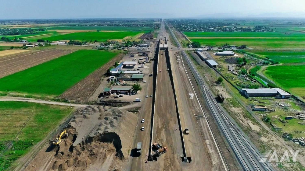 Строительство автомобильной дороги Барда – Агдам продолжается ускоренными темпами