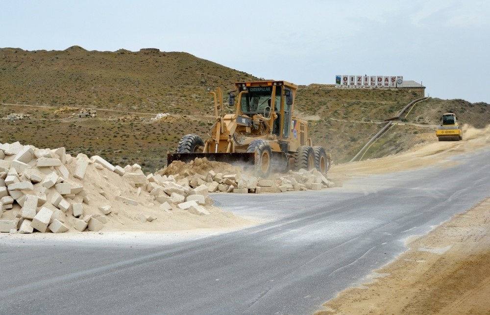 Qaradağda avtomobil yollarının yenidən qurulmasına 5,3 milyon manat ayrılıb - SƏRƏNCAM