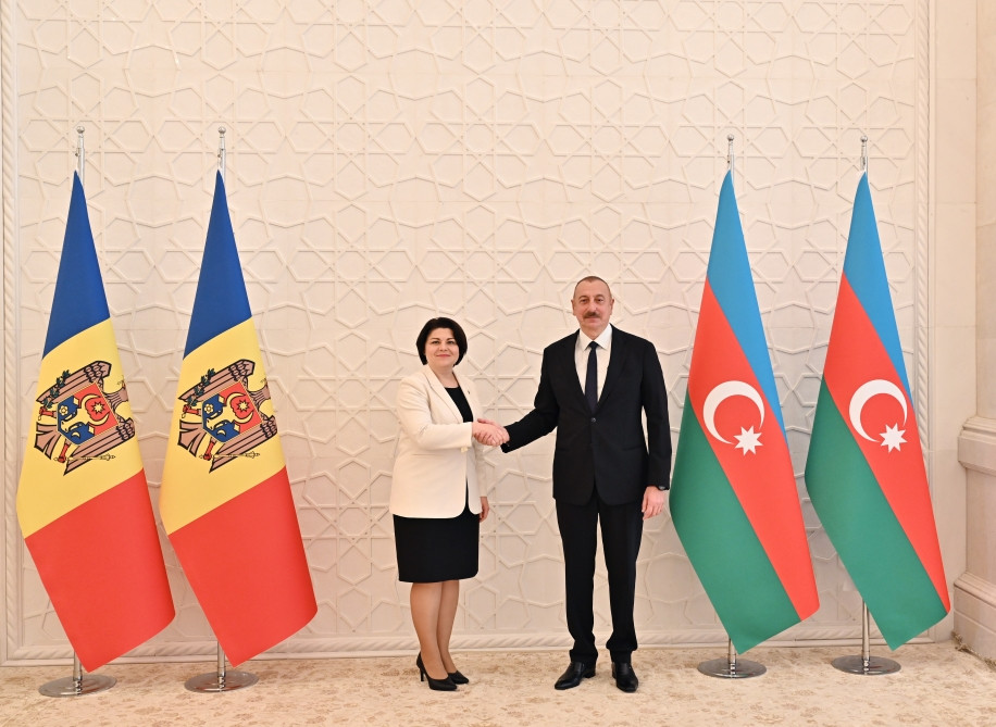 President Ilham Aliyev, Prime Minister of Moldova held one-on-one meeting