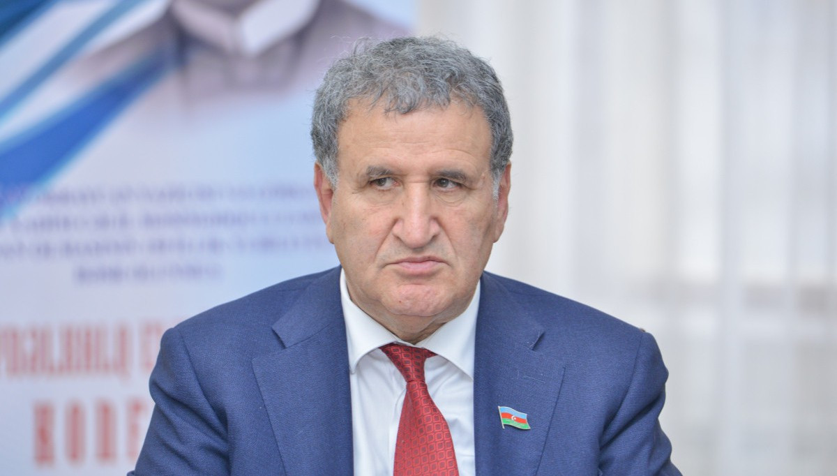 İsa Həbibbəyli AMEA-nın prezidenti vəzifəsinə təsdiq edilib